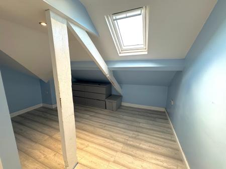 5 bedroom Semi-detached house for sale in Denton Road, Denton Burn, Newcastle upon Tyne, NE15