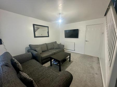 2 bedroom Semi-detached house for sale in Redewood Close, Slatyford, Newcastle upon Tyne, NE5