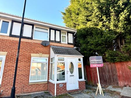 2 bedroom Semi-detached house for sale in Redewood Close, Slatyford, Newcastle upon Tyne, NE5