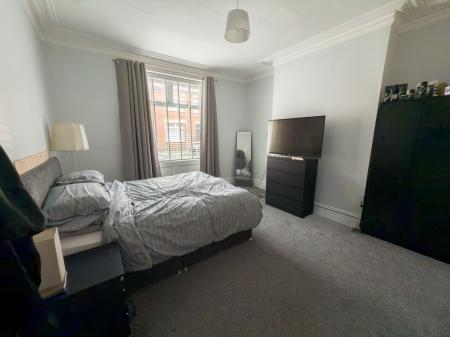 2 bedroom Flat for sale in Elsdon Terrace, North Shields, NE29