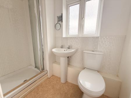 2 bedroom Flat for sale in Landfall Drive, Hebburn, NE31