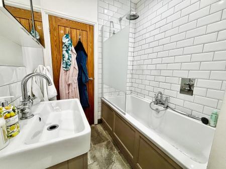 3 bedroom Semi-detached bungalow for sale in Debdon Gardens, Heaton, Newcastle upon Tyne, NE6