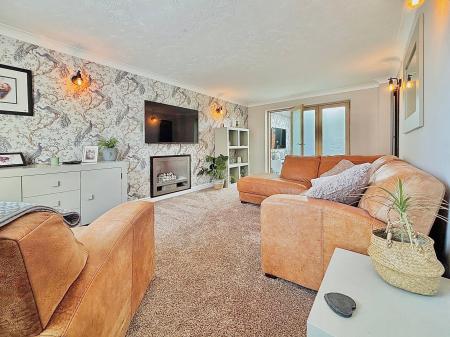 4 bedroom Detached house for sale in Greenlee Drive, Newcastle upon Tyne, NE7