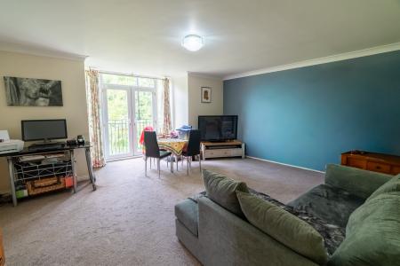 2 bedroom Flat for sale in Brandling Court, North Shields, NE29