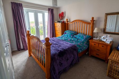 2 bedroom Flat for sale in Brandling Court, North Shields, NE29