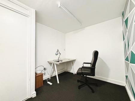 2 bedroom Flat for sale in St Anns Close, Newcastle upon Tyne, NE1