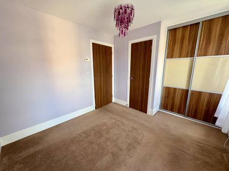 2 bedroom Semi-detached house for sale in Warrington Grove, North Shields, North Shields, NE29