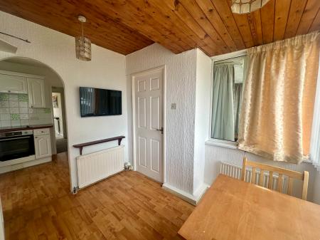 2 bedroom Semi-detached bungalow for sale in Chadderton Drive, Newcastle upon Tyne, NE5