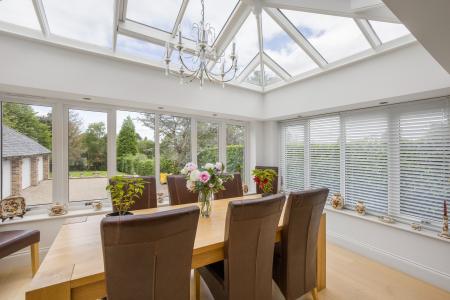 5 bedroom Detached house for sale in Edge Hill, Darras Hall, Ponteland, NE20