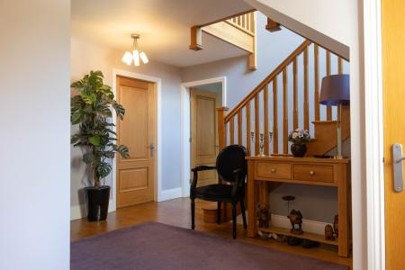 5 bedroom Detached house for sale in Edge Hill, Darras Hall, Ponteland, NE20