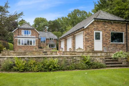5 bedroom Detached house for sale in Edge Hill, Darras Hall, Ponteland, NE20