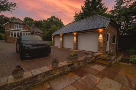 5 bedroom Detached house for sale in Edge Hill, Darras Hall, Ponteland, NE20