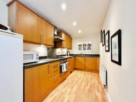 2 bedroom Flat for sale in Hawks Edge, West Moor, Newcastle upon Tyne, NE12