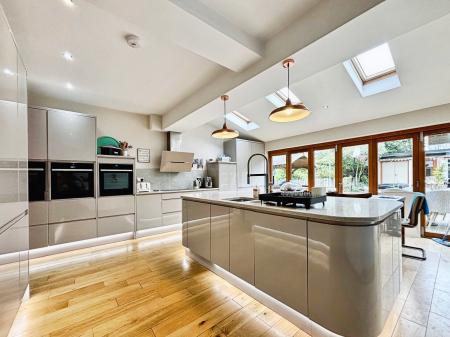 4 bedroom Semi-detached house for sale in The Drive, Benton, Newcastle upon Tyne, NE7