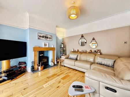 4 bedroom Semi-detached house for sale in The Drive, Benton, Newcastle upon Tyne, NE7