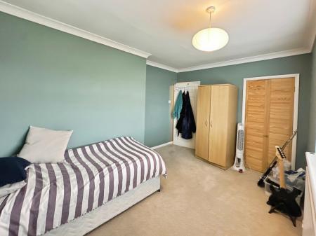 3 bedroom Terraced House for sale in Staithes Avenue, Benton, Newcastle upon Tyne, NE12