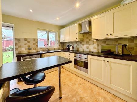 3 bedroom Semi-detached house for sale in Stonefold Close, Newcastle upon Tyne, NE5