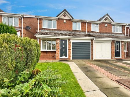 3 bedroom Semi-detached house for sale in Stonefold Close, Newcastle upon Tyne, NE5