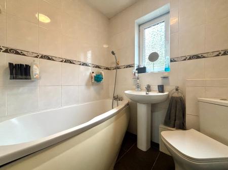 2 bedroom Terraced House for sale in Howlett Hall Road, Denton Burn, Newcastle upon Tyne, NE15