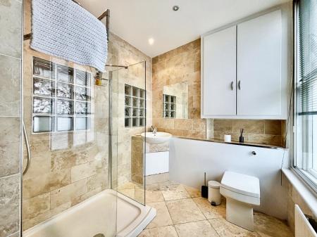 1 bedroom Flat for sale in Akenside House, Akenside Hill, Newcastle upon Tyne, NE1