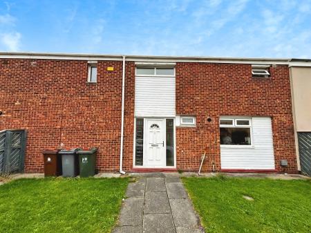 4 bedroom Terraced House for sale in Chesters Avenue, Longbenton, Newcastle upon Tyne, NE12