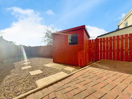 3 bedroom Semi-detached house for sale in Hallow Drive, Throckley, Newcastle upon Tyne, NE15