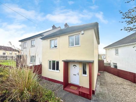 3 bedroom Semi-detached house for sale in Hallow Drive, Throckley, Newcastle upon Tyne, NE15