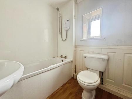 2 bedroom Terraced House for sale in Cleadon Street, Consett, DH8