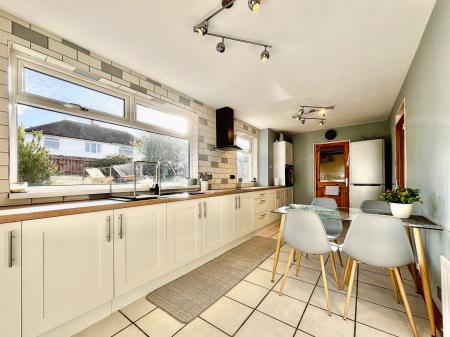 3 bedroom Semi-detached house for sale in Parkside Avenue, Benton, Newcastle upon Tyne, NE7