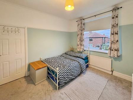 3 bedroom Terraced House for sale in Paignton Avenue, Monkseaton, Whitley Bay, NE25