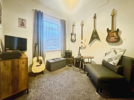 3 bedroom Semi-detached house for sale in Earls Drive, Newcastle upon Tyne, NE15