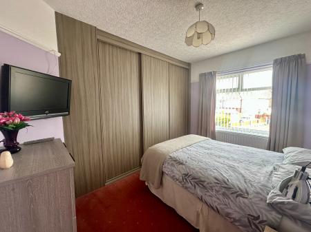 3 bedroom Semi-detached house for sale in Earls Drive, Denton Burn, Newcastle upon Tyne, NE15