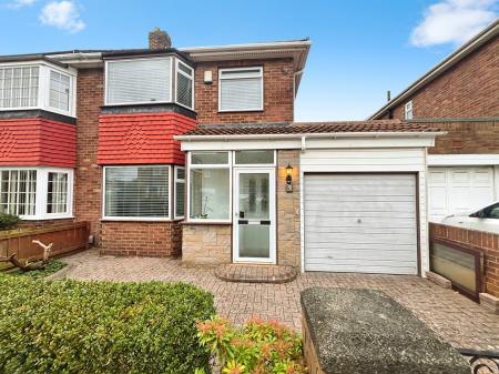 2 bedroom Semi-detached house for sale in Reedsmouth Place, Fenham, Newcastle upon Tyne, NE5