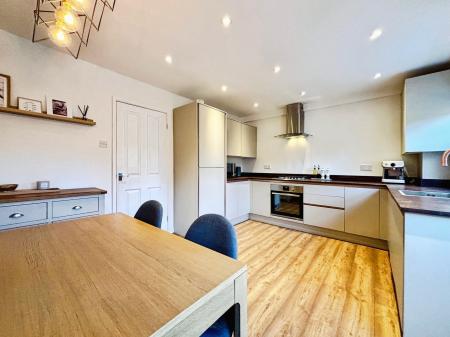 3 bedroom Terraced House for sale in Ennismore Court, Benton, Newcastle upon Tyne, NE12