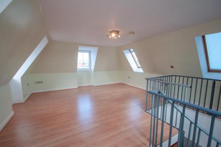 3 bedroom Apartment to let in Ferry Approach, South Shields, NE33
