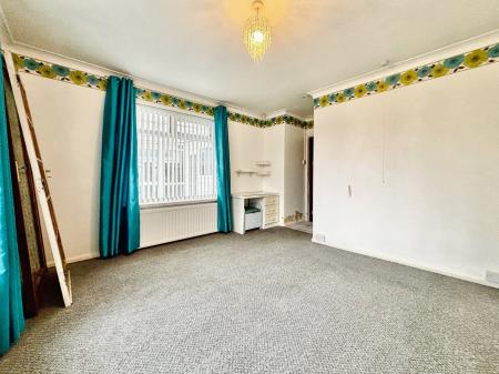 2 bedroom Semi-detached bungalow for sale in Benton Road, Benton, Newcastle upon Tyne, NE7