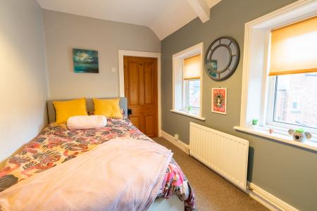 5 bedroom Terraced House for sale in Waterloo Place, North Shields, North Shields, NE29