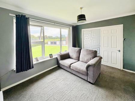 1 bedroom Flat for sale in Woodhorn Drive, Choppington, NE62