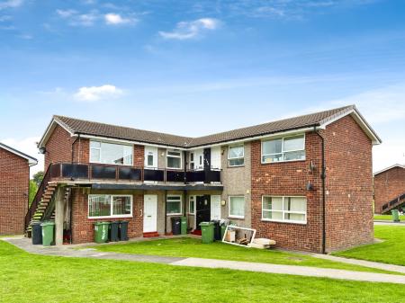 1 bedroom Flat for sale in Woodhorn Drive, Choppington, NE62
