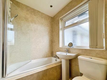 1 bedroom Flat for sale in Woodhorn Drive, Choppington, NE62