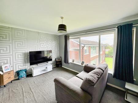 1 bedroom Flat for sale in Woodhorn Drive, Choppington, NE62