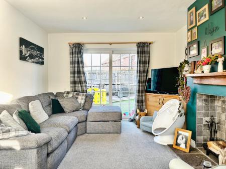 3 bedroom End of terrace house for sale in Shearwater Avenue, Newcastle upon Tyne, NE12