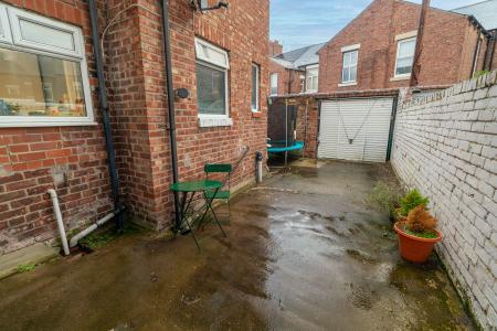 2 bedroom Flat for sale in Drummond Terrace, Tynemouth, NE30