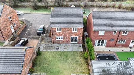 4 bedroom Detached house for sale in Alder Way, Throckley, Newcastle upon Tyne, NE15