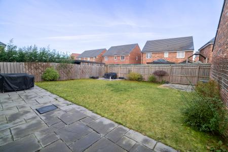 4 bedroom Detached house for sale in Alder Way, Throckley, Newcastle upon Tyne, NE15