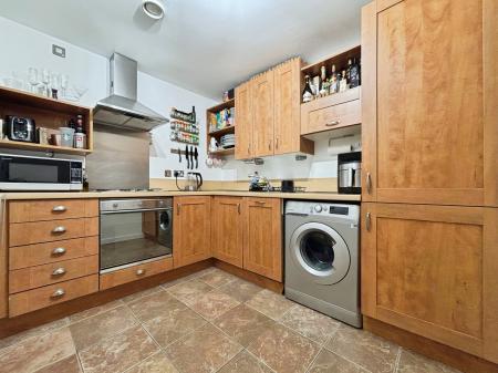 2 bedroom Flat for sale in Baltic Quay, Quayside, Gateshead, NE8