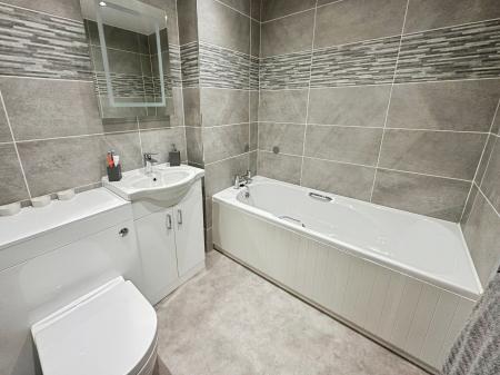3 bedroom Town house for sale in Greenvale Avenue, Slatyford, Newcastle upon Tyne, NE5