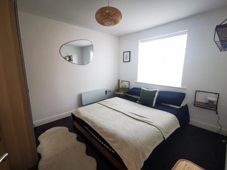 2 bedroom Flat to let in Wellington Walk, Stockton, TS18