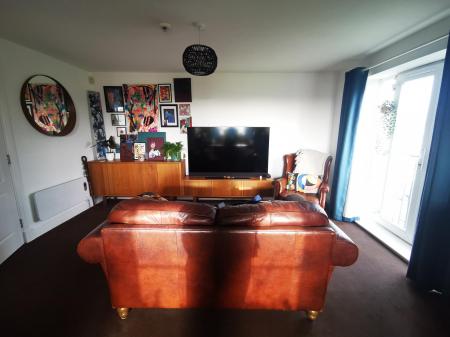 2 bedroom Flat to let in Wellington Walk, Stockton, TS18