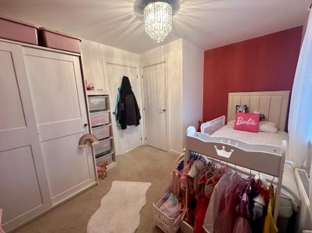 2 bedroom Semi-detached house for sale in Mallard Way, North Walbottle, Newcastle upon Tyne, NE15